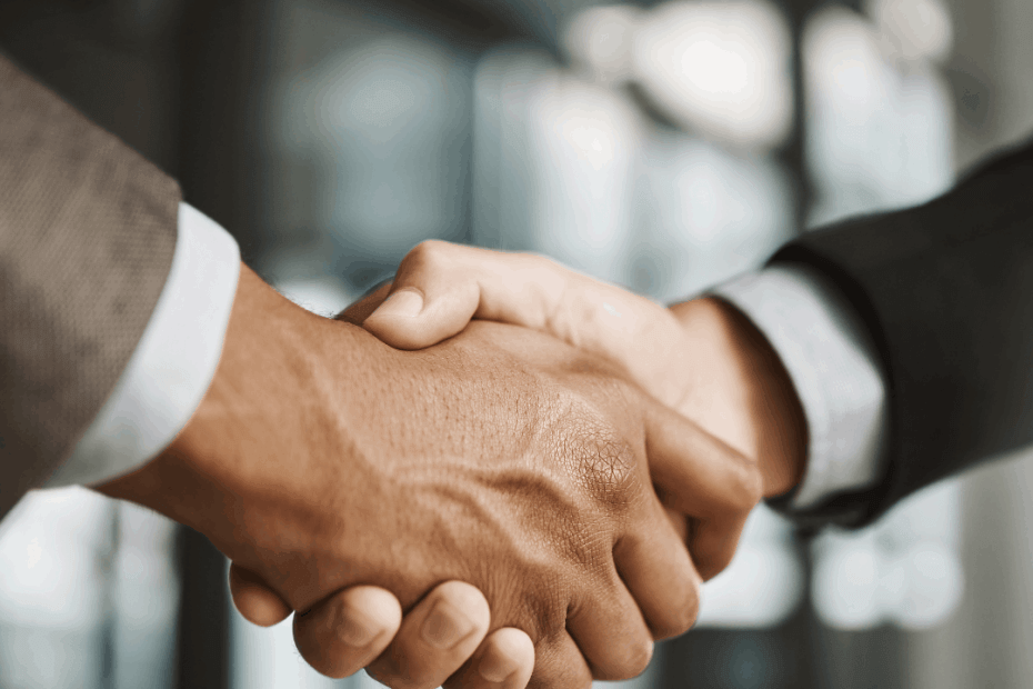 Programe a contratação de serviços através de consórcio